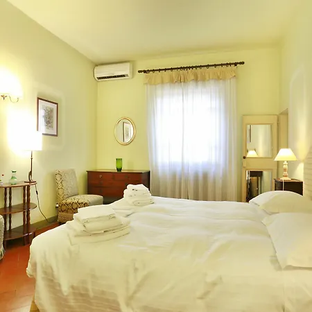 Apartment Via Santo Spirito 6 Florence