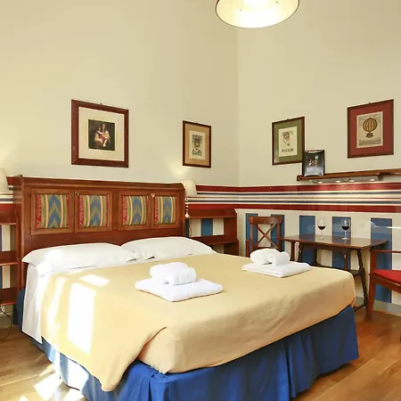 Via Santo Spirito 6 * Florença