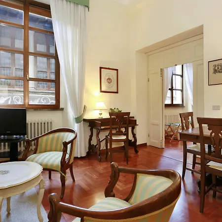 Via Santo Spirito 6 * Florence