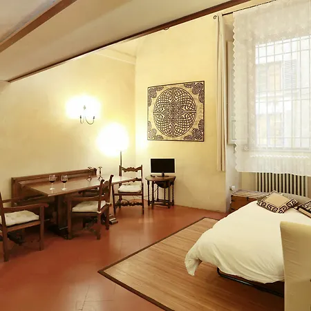 Apartment Via Santo Spirito 6 Florence