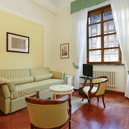 Via Santo Spirito 6 *