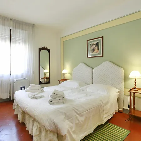 Via Santo Spirito 6 *