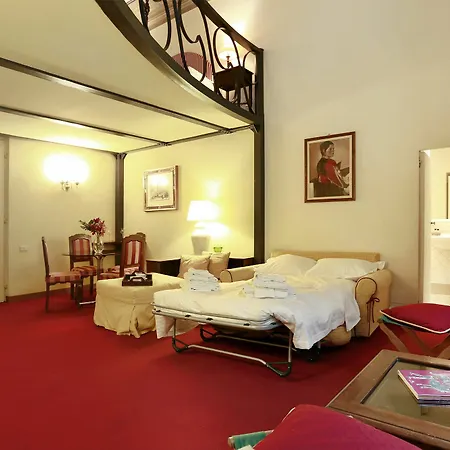 Apartment Via Santo Spirito 6 Florence