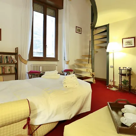 Daire Via Santo Spirito 6 *